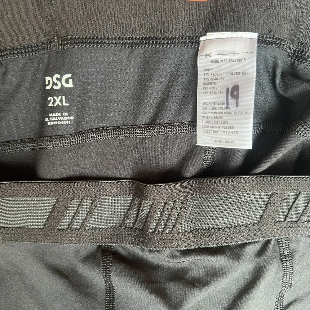 DSG Compression Shorts Mens 2XL Black Performance Stretch Tight Fit Base Layer